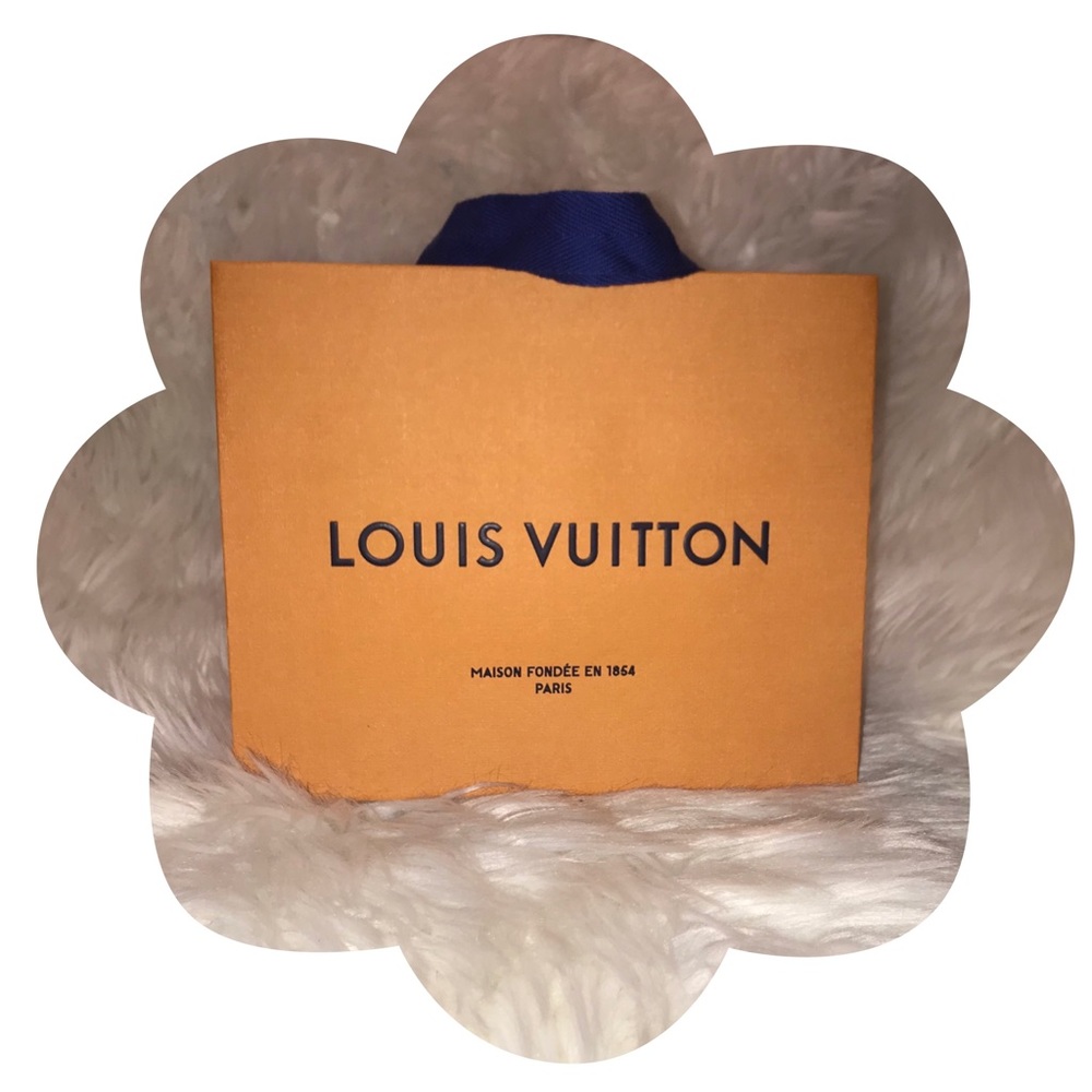💯 Authentic Louis Vuitton Shopping Bag